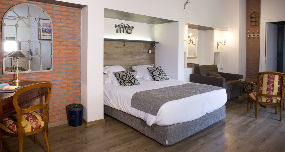 Hotel La Casa Pairal Κολιούρ Εξωτερικό φωτογραφία